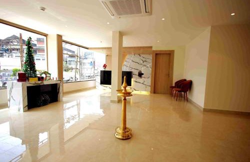 Vadakara Hotel | Hotel Golden Couch