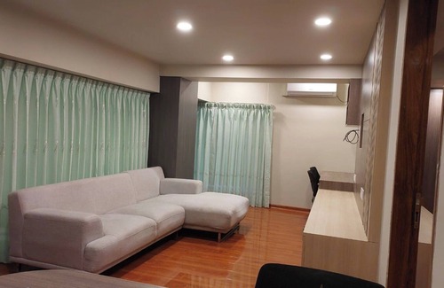 Botahtaung Hotel | Hotel Grand Galaxy