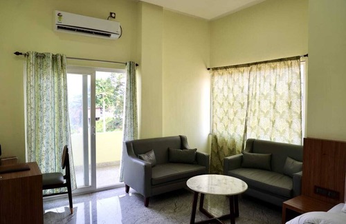 Doom Dooma Hotel | Hotel Grand Inn