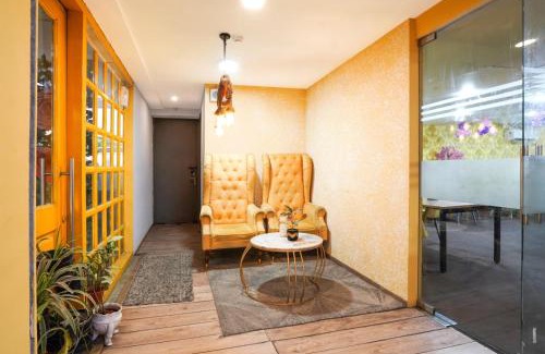 D6 Hotel | `Hotel Grand Lowsan