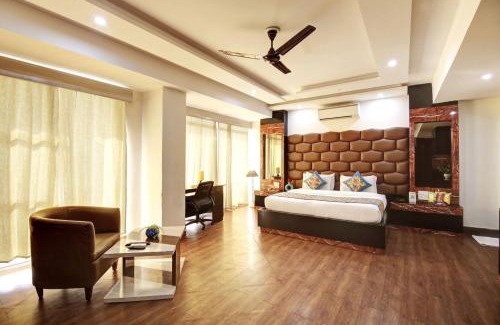 Sector 51 Hotel | Hotel Grand Manor