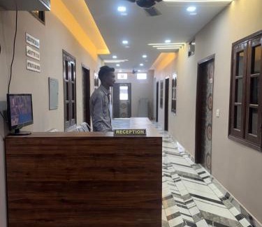 Jalandhar Hotel | Hotel Green Leaf