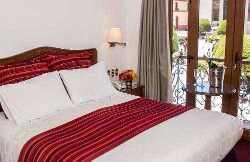 Lake Titicaca - Puno Hotel | Hotel Hacienda Plaza de Armas