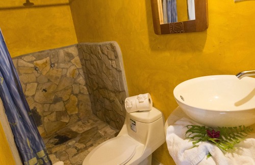 Rio Dulce Cabin | Hotel Hacienda Tijax
