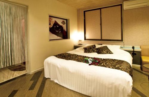 Chikugo Hotel | Hotel Hanabi (Love Hotel)