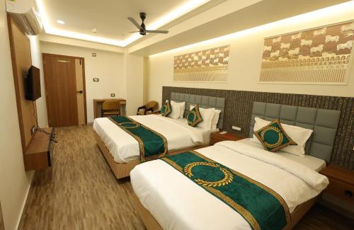 Rajkot Hotel | Hotel Heaven Blue