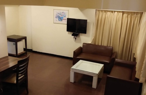 Sector 11 Hotel | Hotel Heritage Dakshin