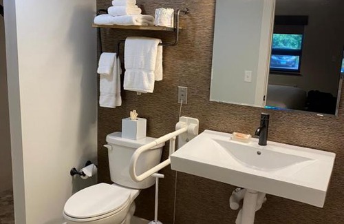 Fairfield Hotel | Hotel Hi-Ho - Contactless Check-In