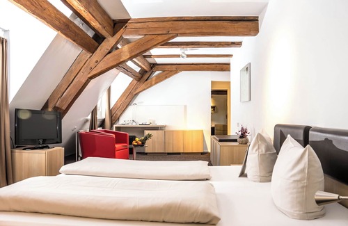Kaltbrunn Hotel | Hotel Hofgut Hohenkarpfen