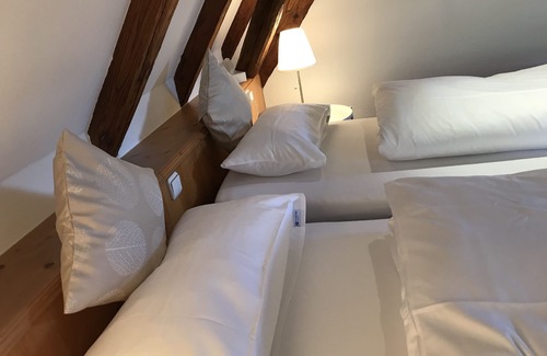 Bad Ueberkingen House | Hotel Hohe Schule