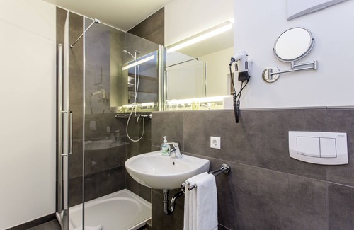 Lottstetten Hotel | Hotel Holzscheiter