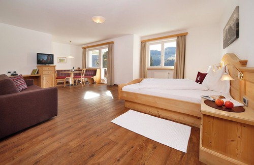 Lajen Hotel | Hotel Hubertusstube