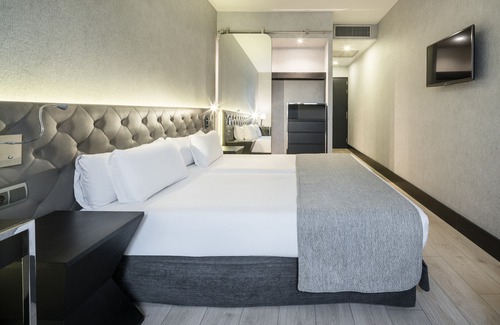 El Baix Guinardo Hotel | Hotel ILUNION Bel Art