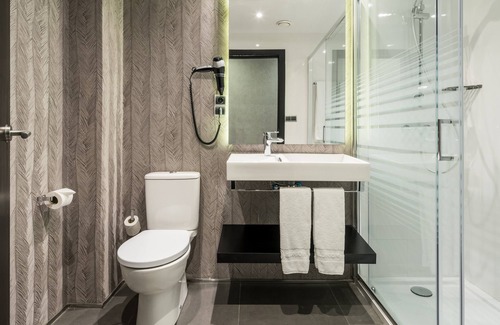 El Baix Guinardo Hotel | Hotel ILUNION Bel Art