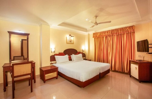 Kulanada Hotel | Hotel Indraprastha Thiruvalla