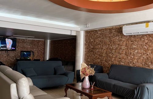 Colon Hotel | Hotel Internacional de Colón