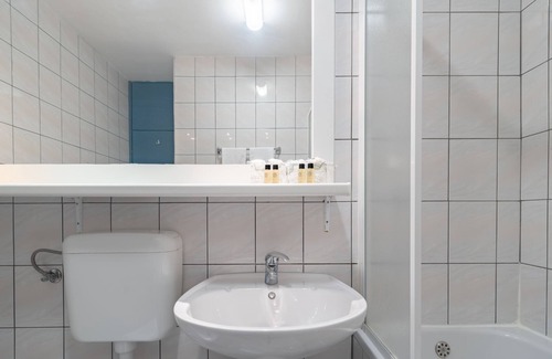 Cove Rogacic Hotel | Hotel Issa