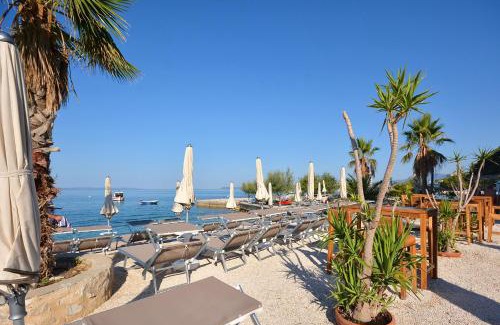 Podstrana Apartment | Hotel Jona