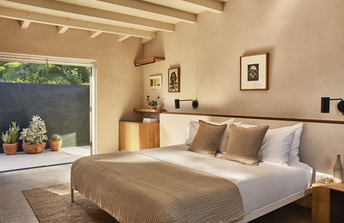 Central Malibu Hotel | Hotel June Malibu
