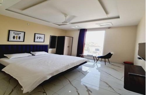 Sikar Hotel | Hotel Kaanjee