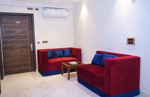 Kharar House | Hotel Katani Inn 3 Star Property Located at Manali to Chandigarh Highway.