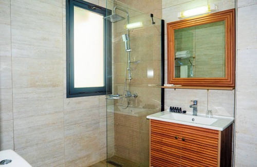 Abidjan Hotel | Hotel KEMAKA