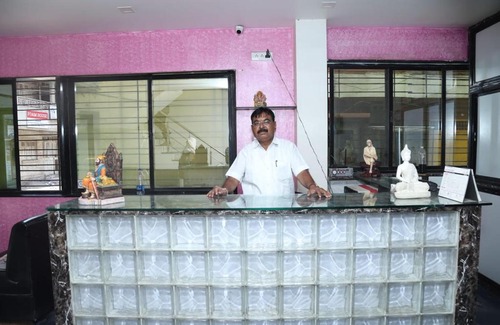 Jalgaon Hotel | Hotel Kewal INN