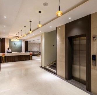 Raipur Hotel | Hotel Kingsway Continental , Raipur