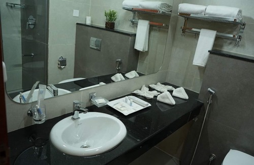 Theni Hotel | HOTEL KRITHICK GRAND