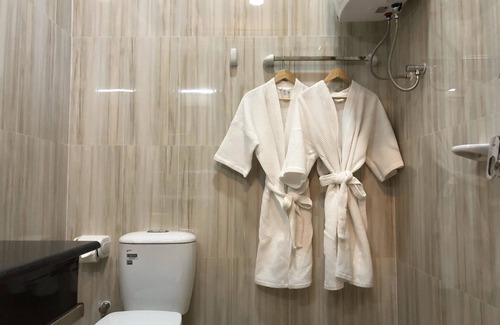 Mawlamyine Hotel | Hotel KS