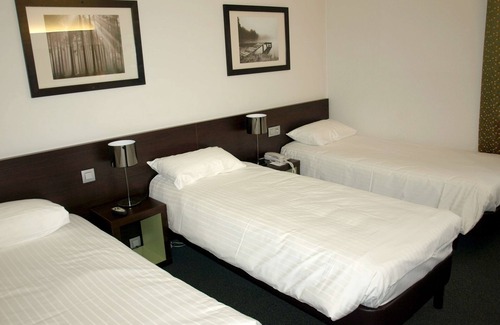 Athis-Mons Hotel | Hotel Kyriad Orly Aéroport Athis Mons