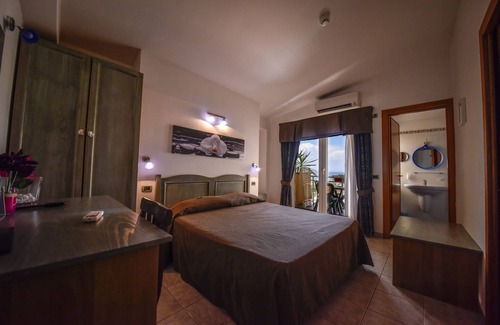 Fabrizio Hotel | Hotel La Villa