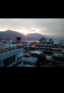 Pokhara Bed & Breakfast | Hotel Lake Mirage