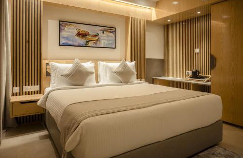 Berhampore Hotel | HOTEL LAKE VIEW