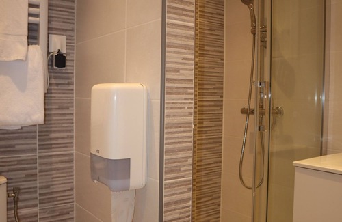 Peyrat-le-Chateau Hotel | Hotel Le Bellerive
