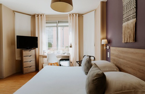 Cap-d'Antibes Hotel | Hotel Le Petit Castel