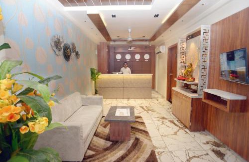 Anand Hotel | HOTEL LEE GOLD