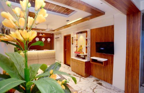 Anand Hotel | HOTEL LEE GOLD