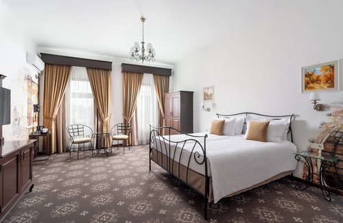 Sebes Hotel | Hotel Leul de Aur