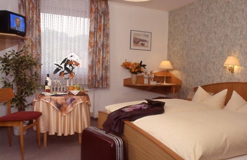 Sontra Hotel | Hotel Link & Restaurant