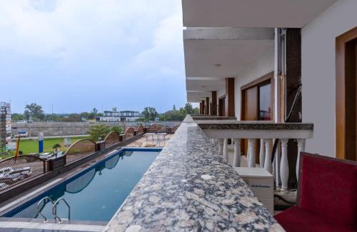 Sonepat Hotel | Hotel Lotus Paradise