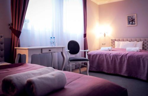 Lwowek Slaski Hotel | Hotel Madelaine