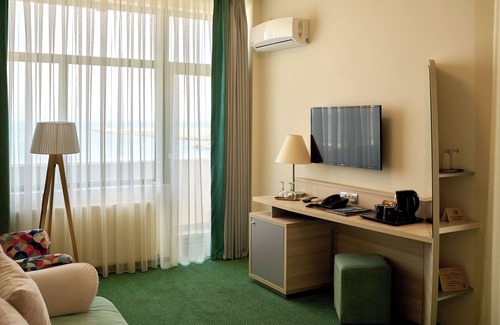Constanta Hotel | Hotel Malibu Mamaia