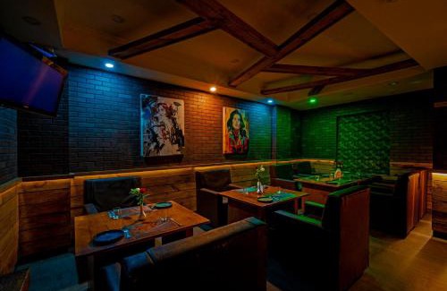 Onamthuruth Hotel | Hotel Malika Residency