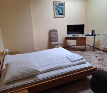 Ostrow Wielkopolski Hotel | Hotel Malwa