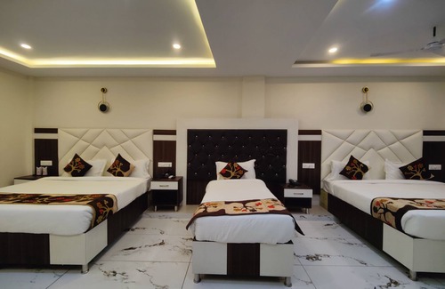Nagchala Hotel | Hotel Mandi Heights - Bar, Fine Dining & Banquet Hall