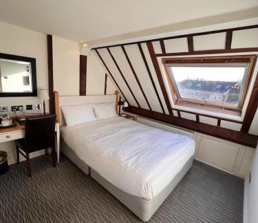 Datchet Hotel | Hotel Manor - Datchet, Windsor