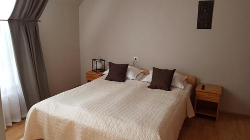 Amata Municipality Hotel | Hotel Melturi