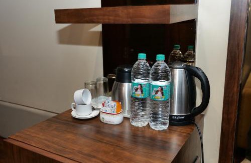 Kota Hotel | HOTEL MENAAL RESIDENCY