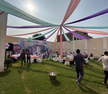 Mirzapur Hotel | Hotel Milan Palace